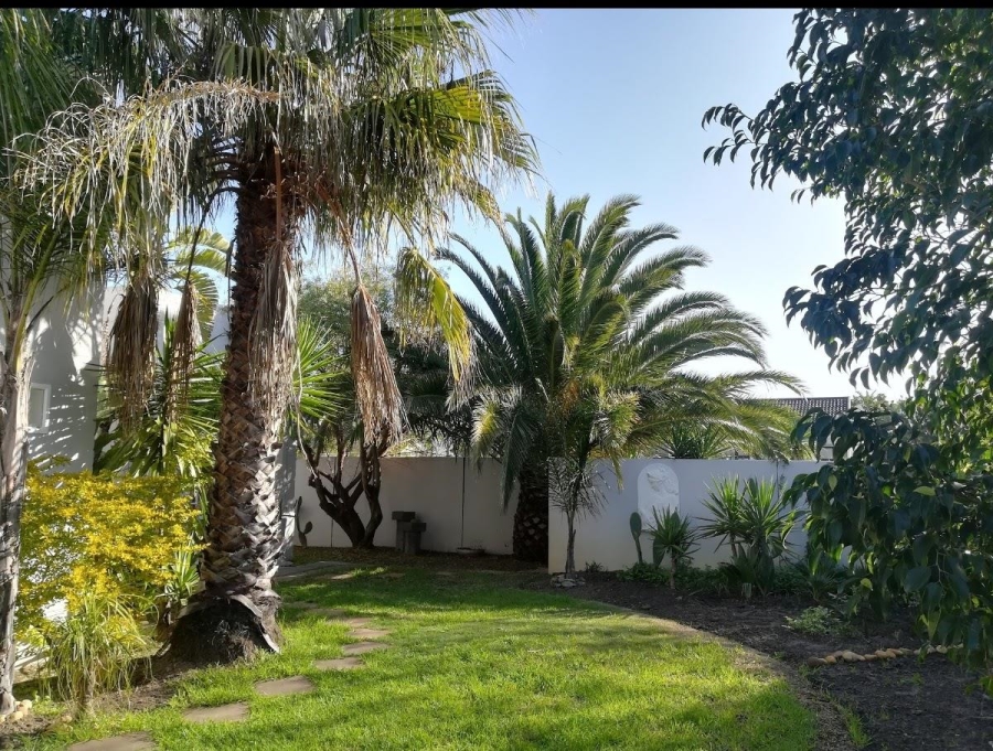5 Bedroom Property for Sale in Parklands Western Cape